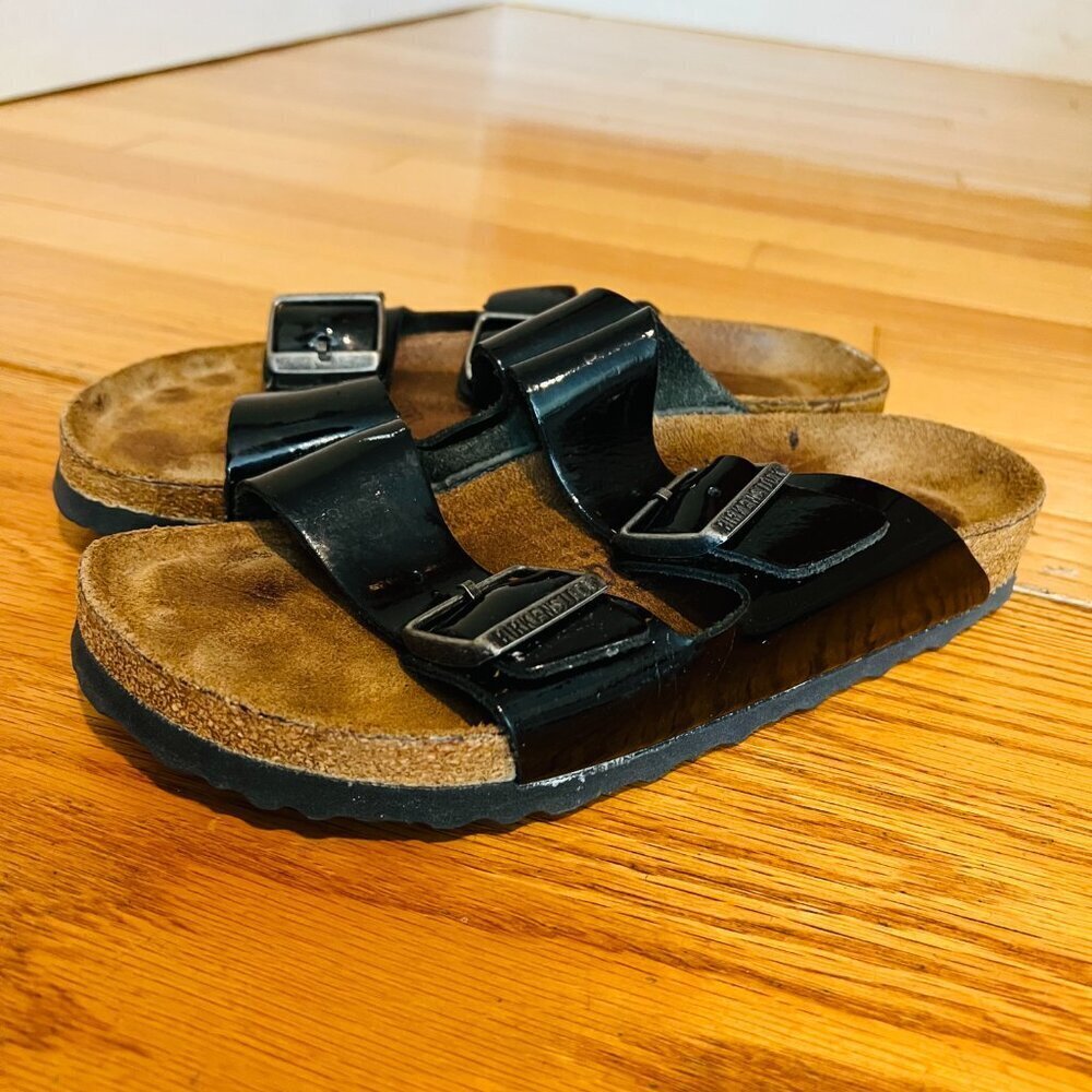 Birkenstock Arizona Sandals in Black Patent Leather - Birko-Flor Size 38 - Picture 12 of 16